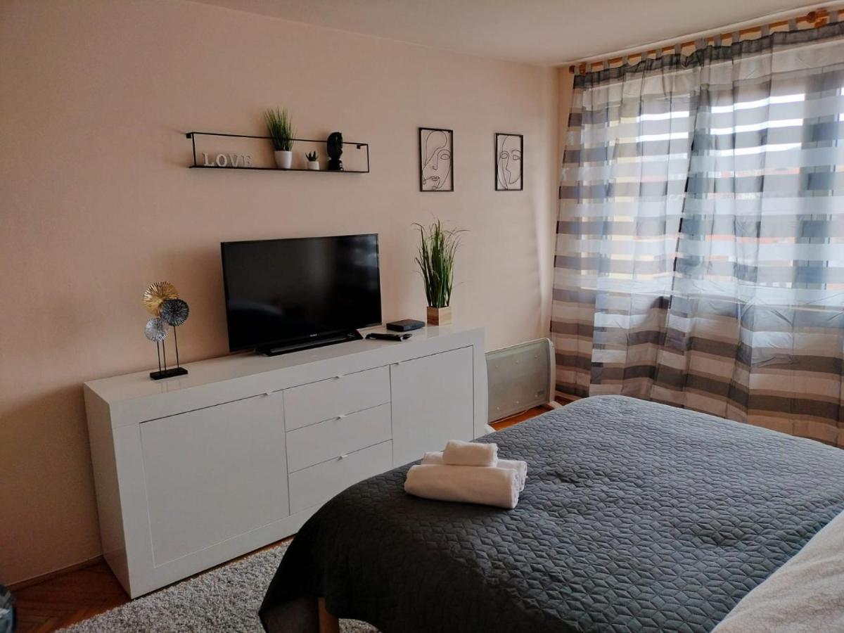 Ferienwohnung Nexus Center Miercurea Ciuc Exterior foto